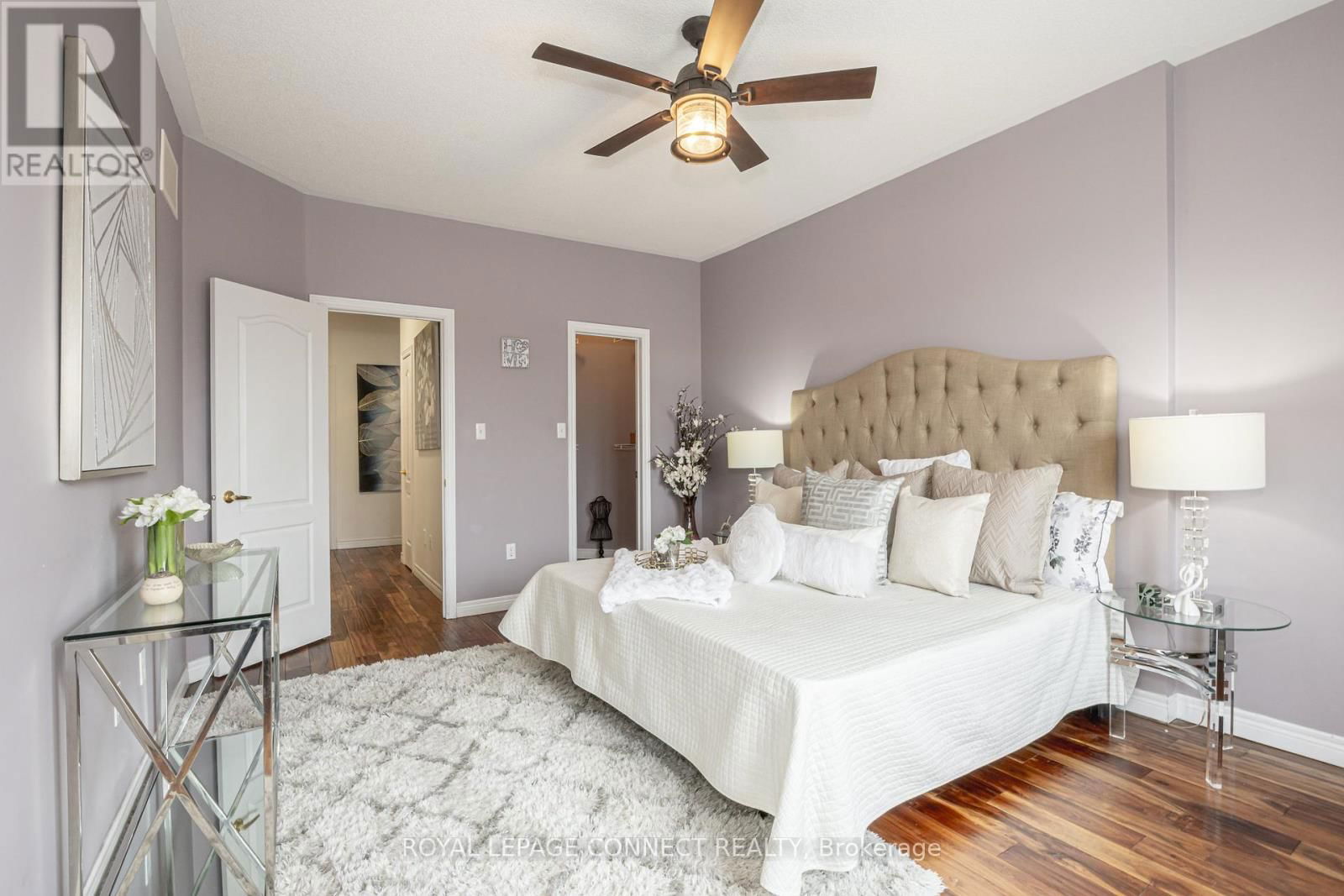 4 BRANTHAVEN COURT Image 24