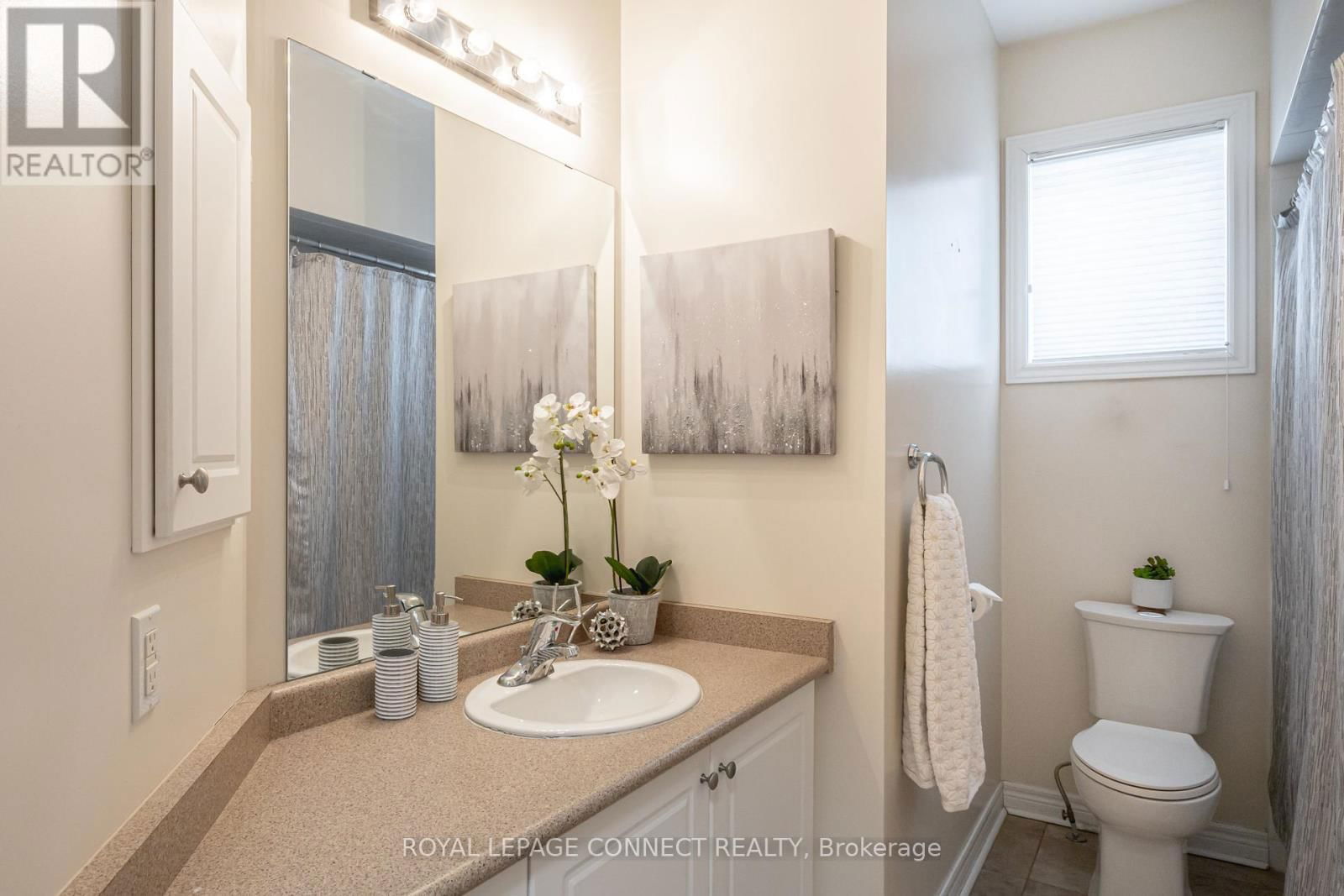 4 BRANTHAVEN COURT Image 31