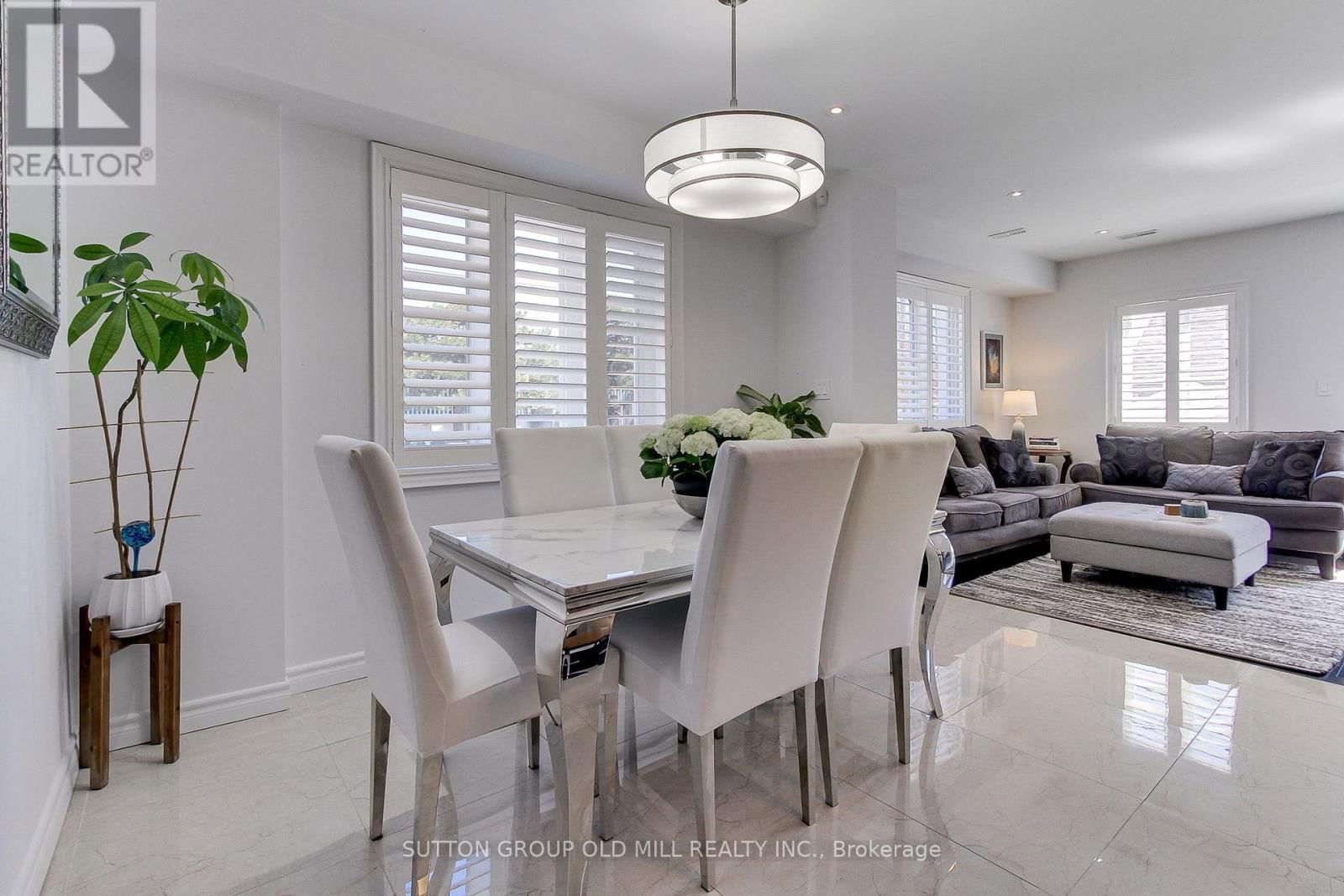 25 SAVOY AVENUE Image 11