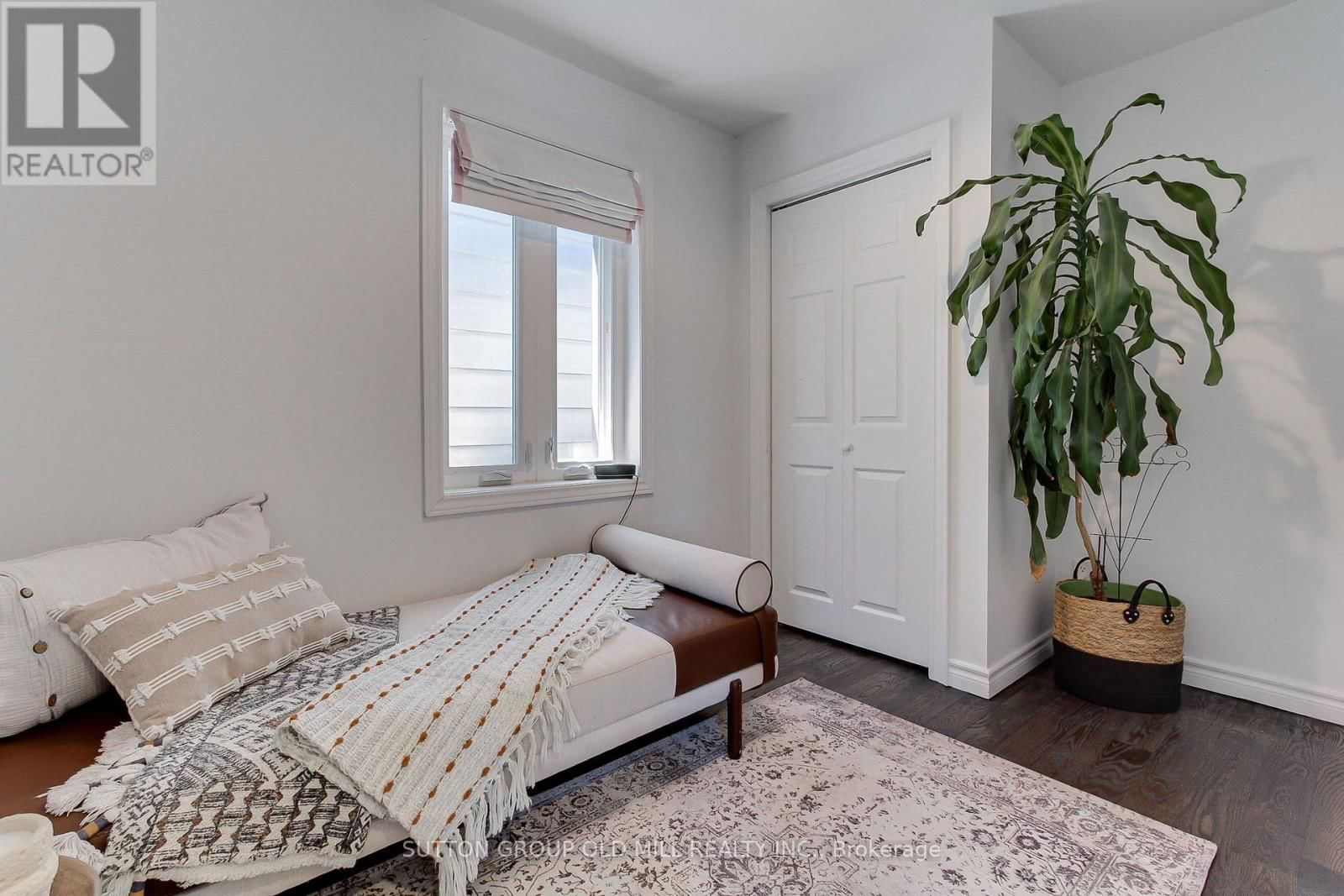 25 SAVOY AVENUE Image 22
