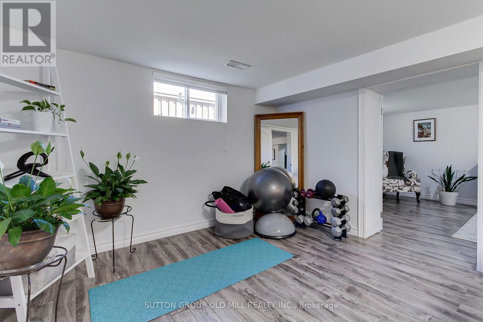 25 SAVOY AVENUE Image 29