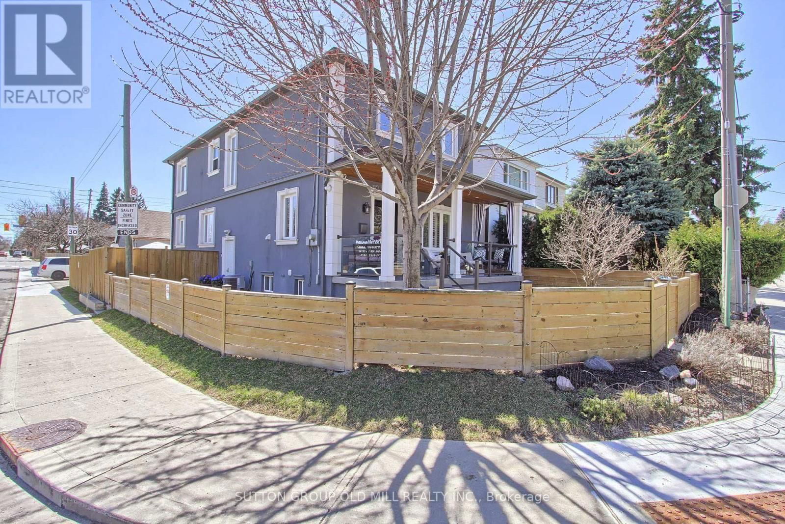 25 SAVOY AVENUE Image 37