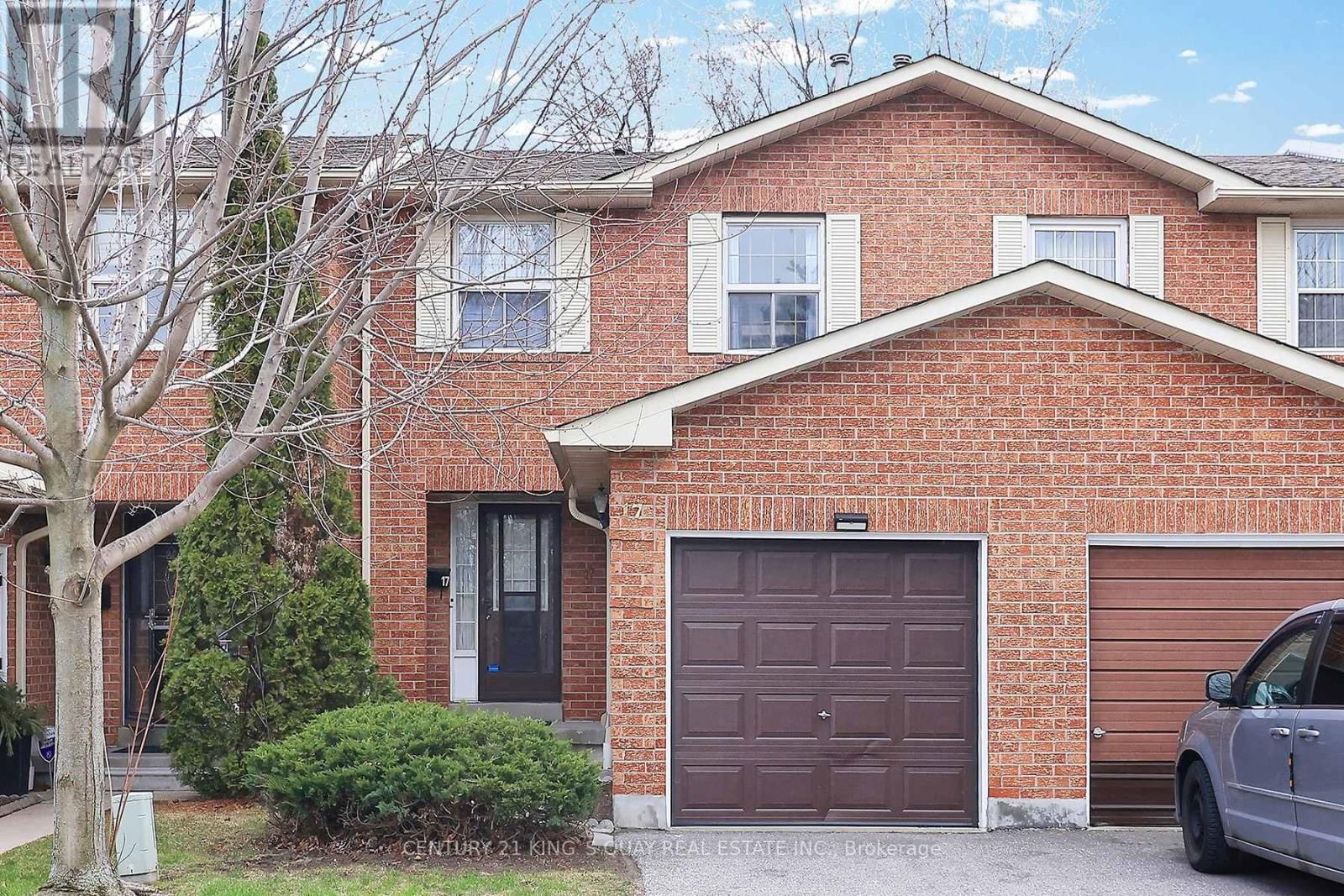 17 - 25 WHITECAP BOULEVARD Image 2