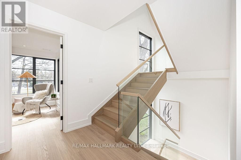 138 BALSAM AVENUE Image 18