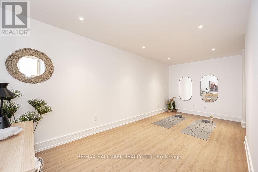 138 BALSAM AVENUE Image 38
