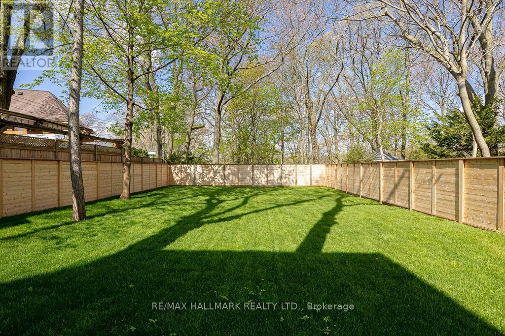 138 BALSAM AVENUE Image 43