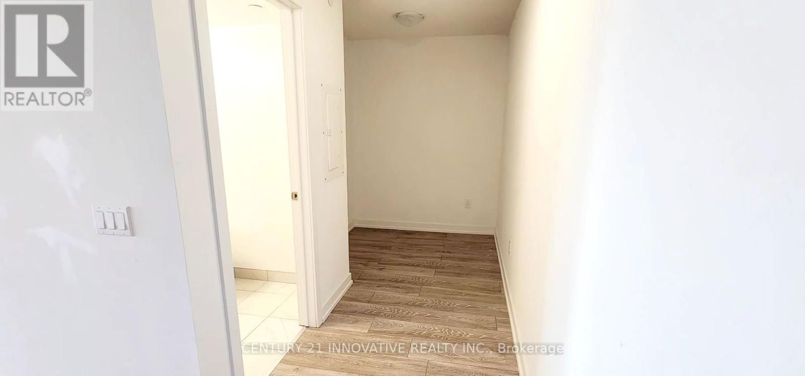 1712 - 1455 CELEBRATION DRIVE Image 7
