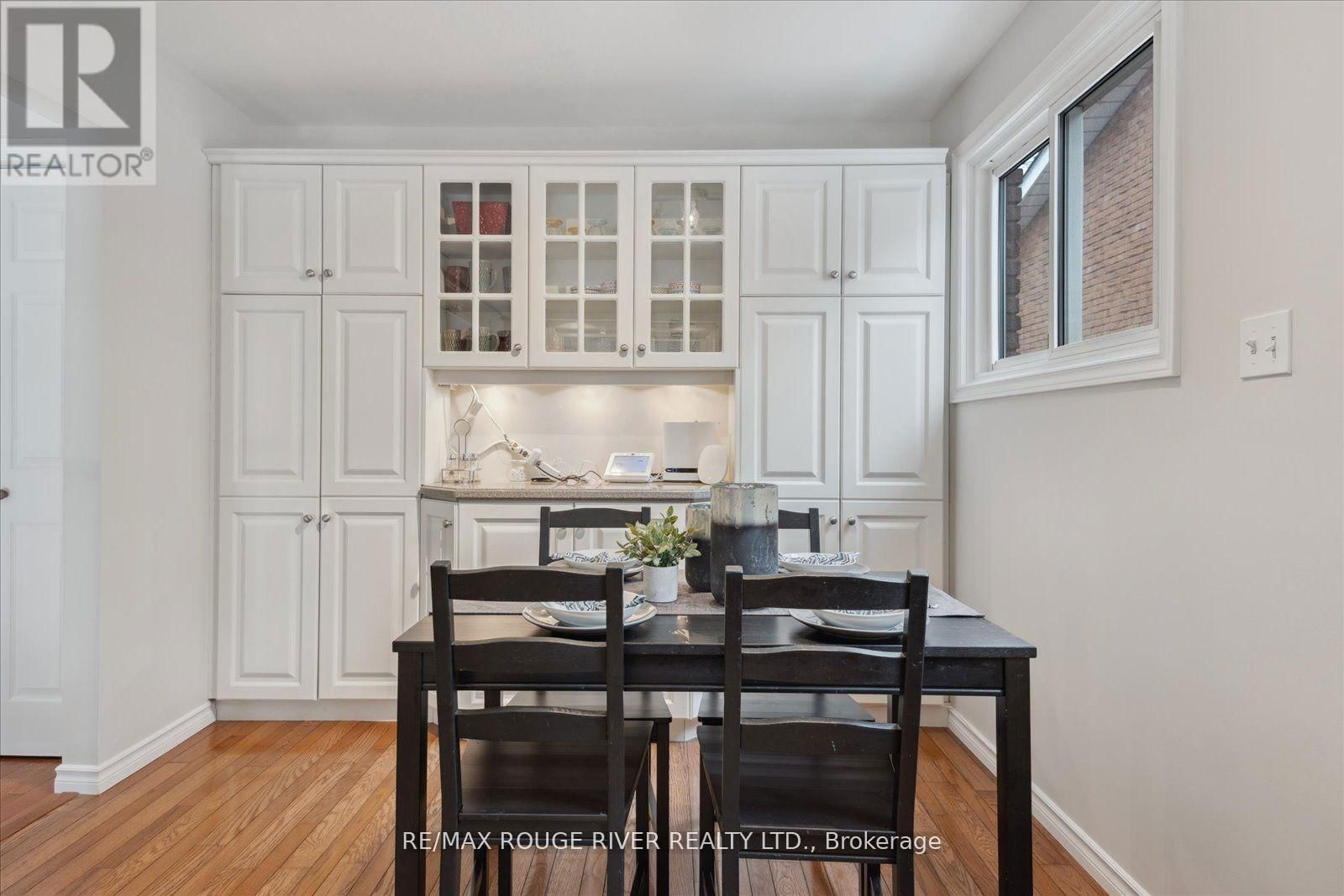 1128 OLD PYE COURT Image 10