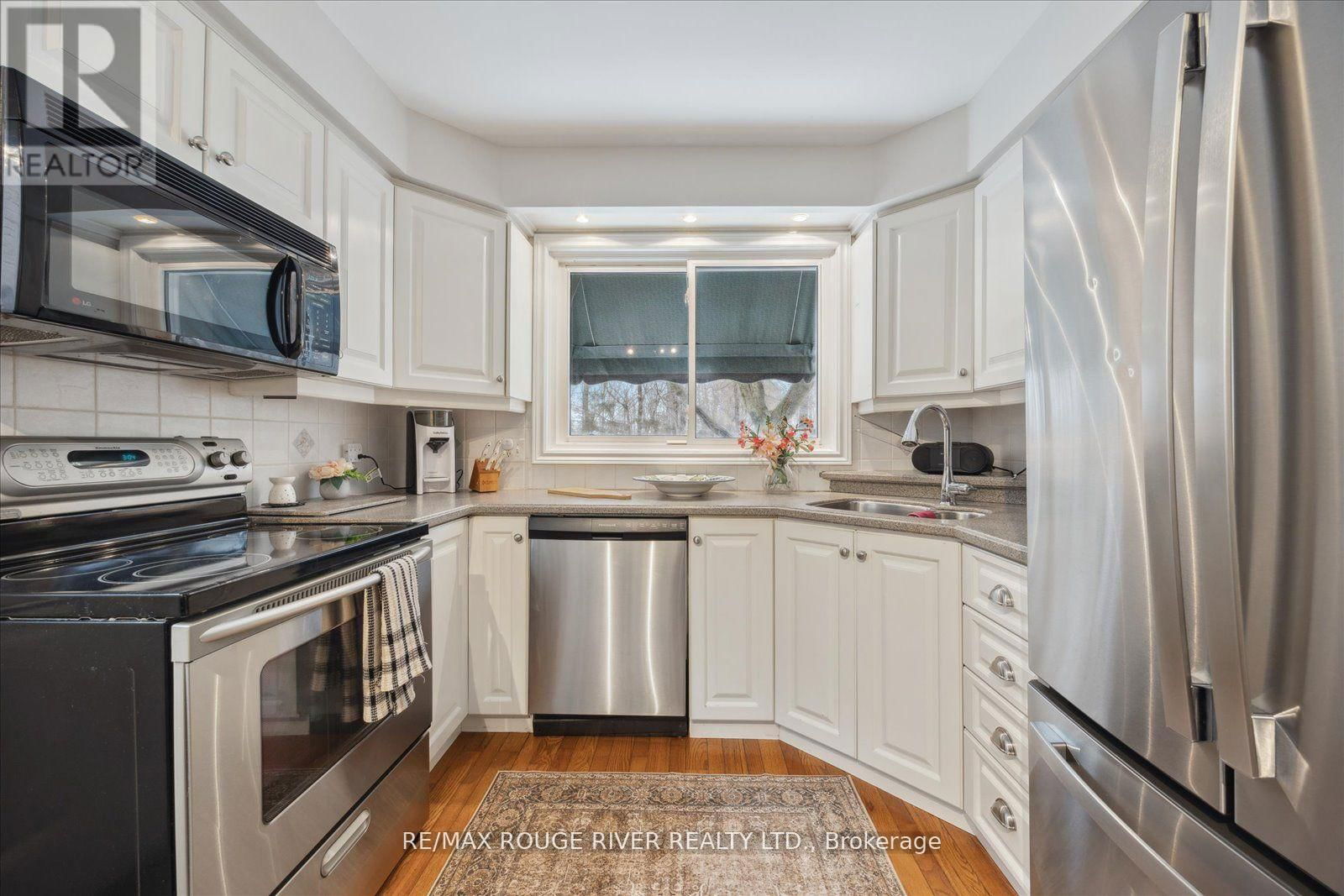 1128 OLD PYE COURT Image 11