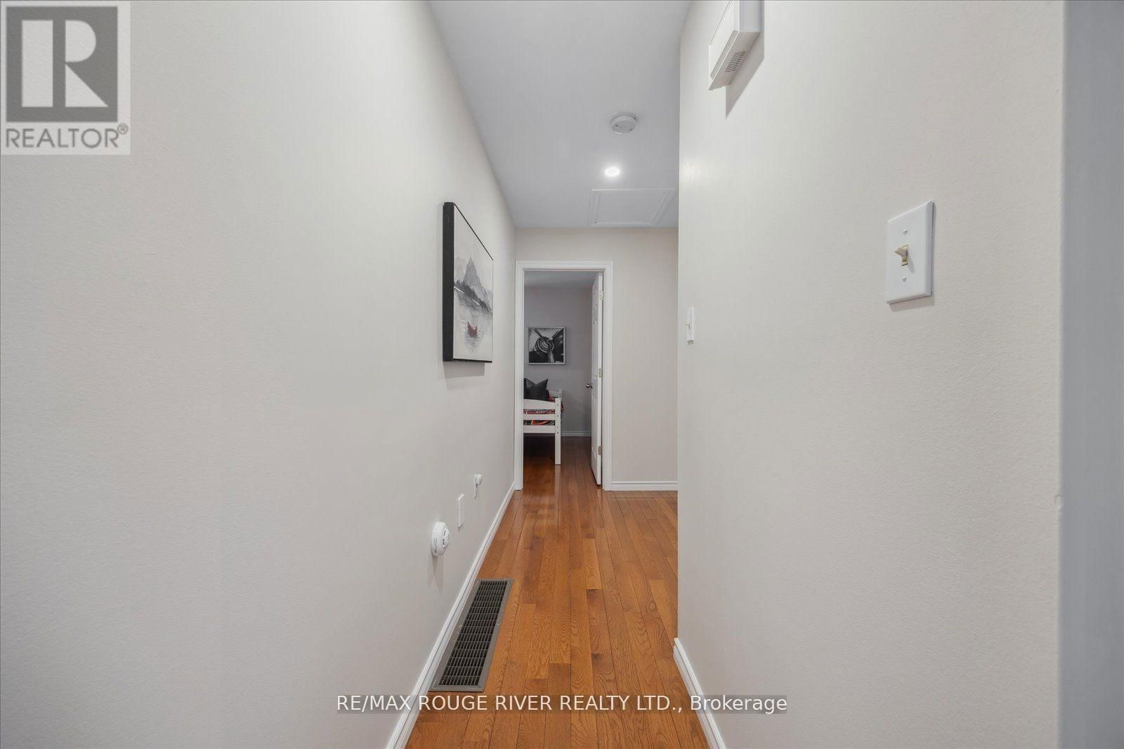 1128 OLD PYE COURT Image 17