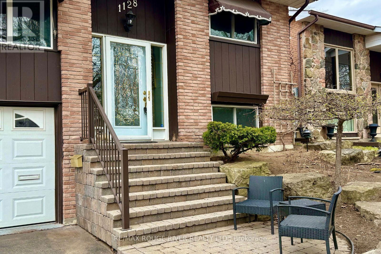 1128 OLD PYE COURT Image 2