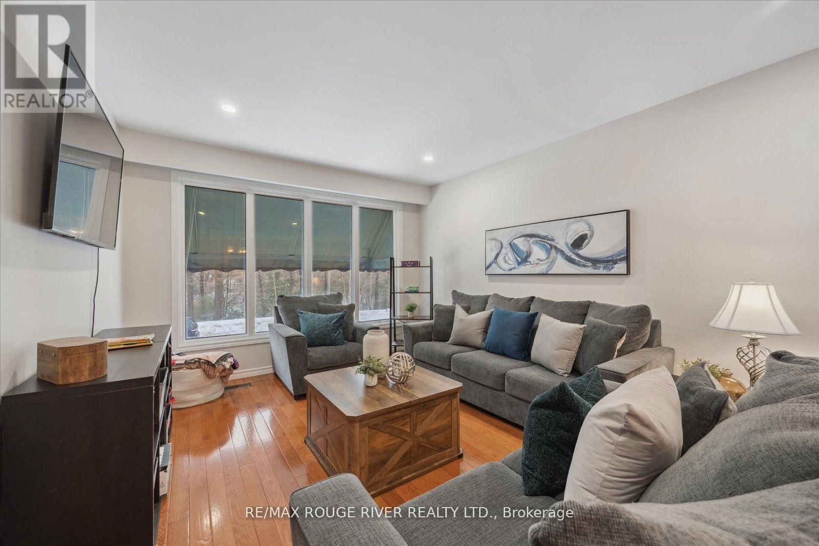 1128 OLD PYE COURT Image 5