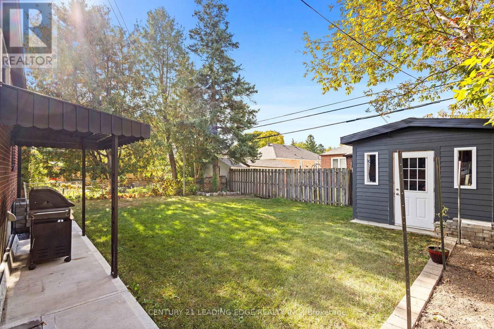82 LYNVALLEY CRESCENT Image 48