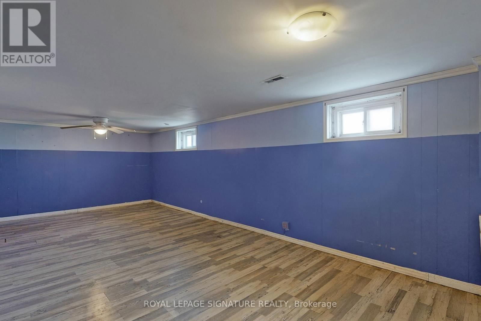 774 KROSNO BOULEVARD Image 21