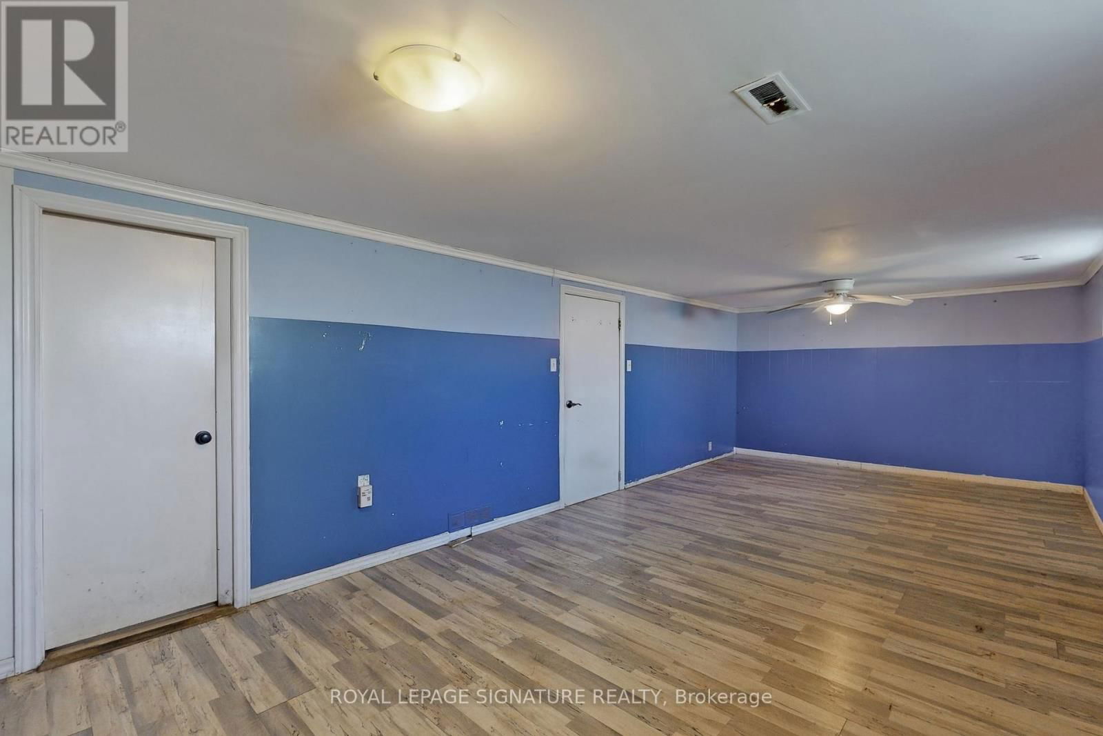 774 KROSNO BOULEVARD Image 23
