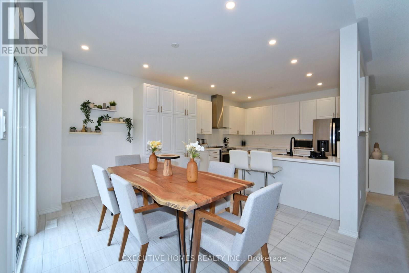 1781 WILLIAM LOTT DRIVE Image 2