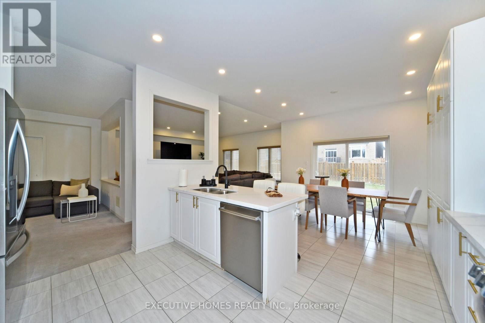 1781 WILLIAM LOTT DRIVE Image 4
