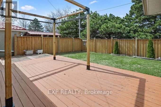 80 MOUNTLAND DRIVE Image 36