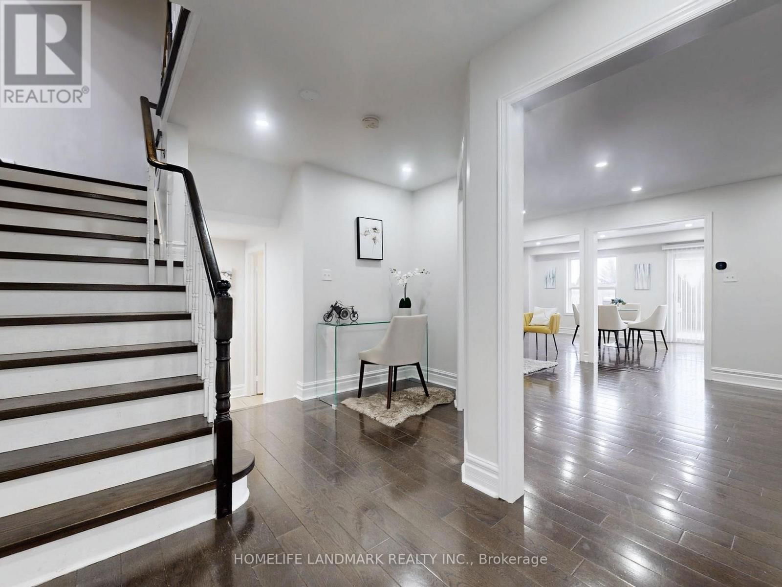 143 BAYCLIFFE DRIVE Image 21