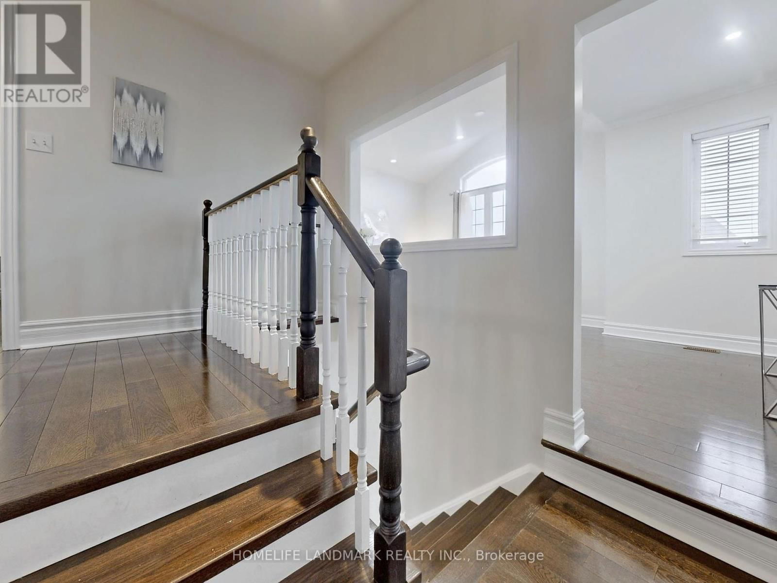 143 BAYCLIFFE DRIVE Image 26