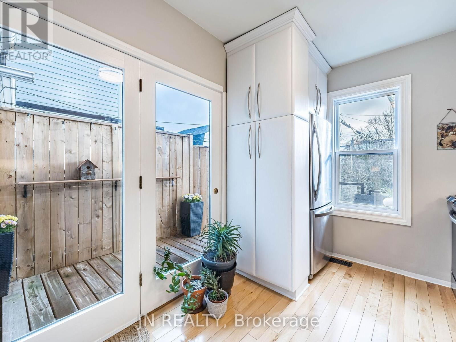 10 ROSEHEATH AVENUE Image 18
