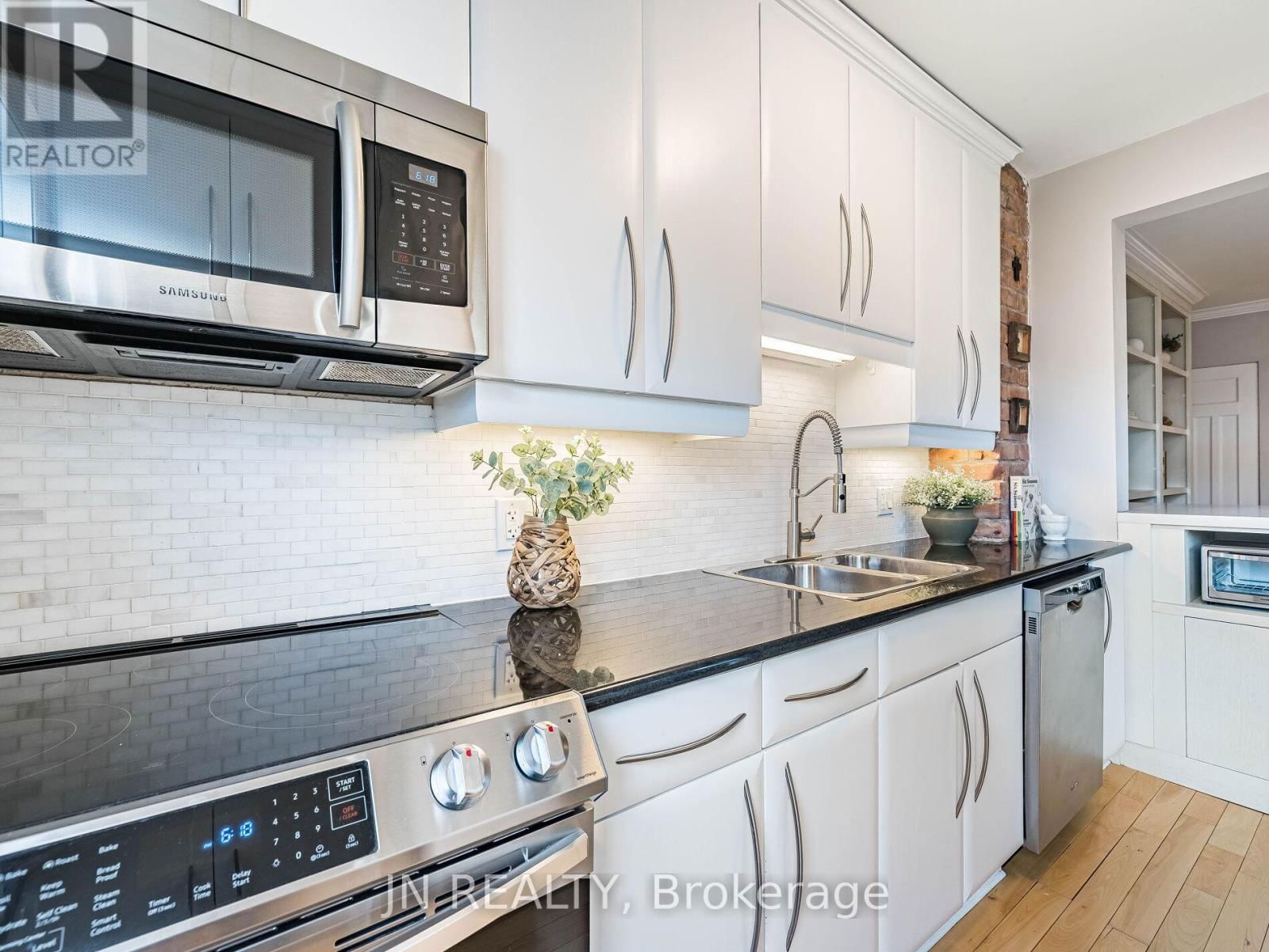 10 ROSEHEATH AVENUE Image 22