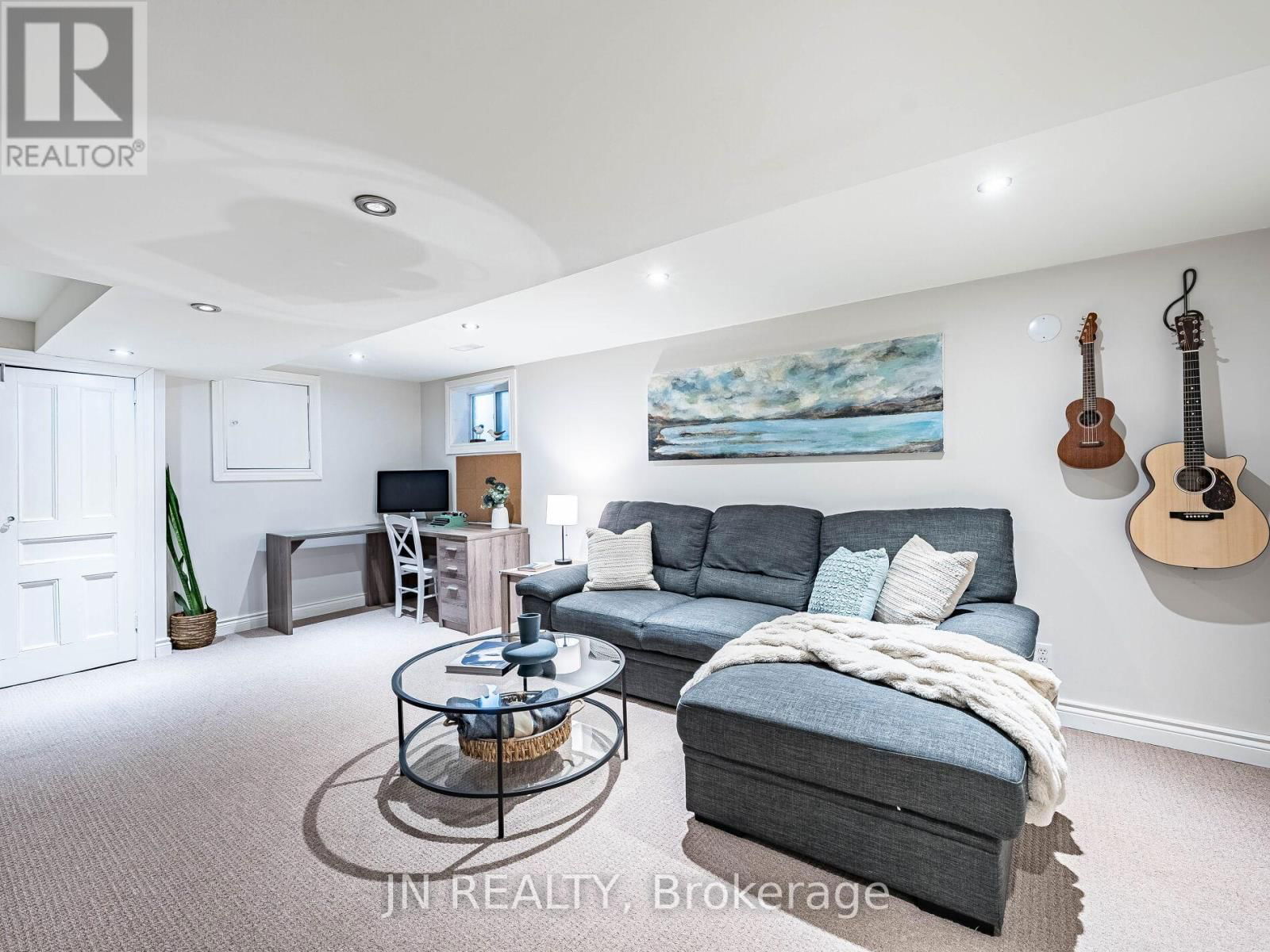 10 ROSEHEATH AVENUE Image 36