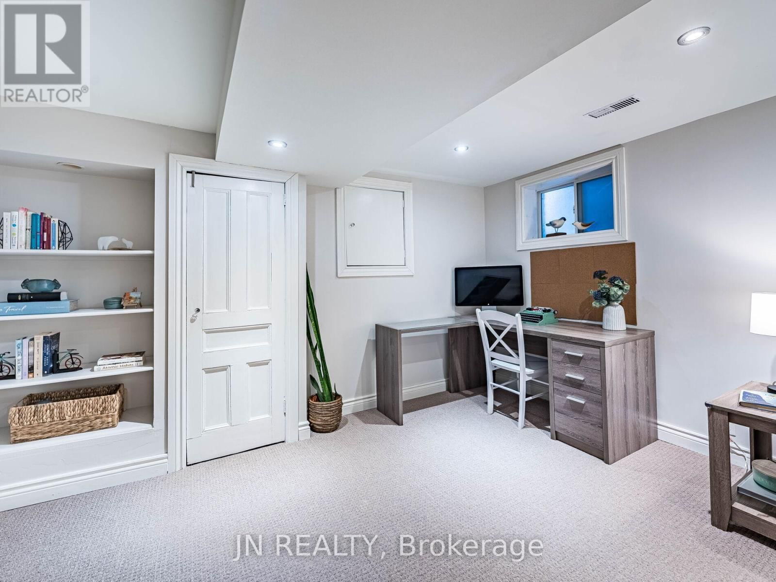 10 ROSEHEATH AVENUE Image 38