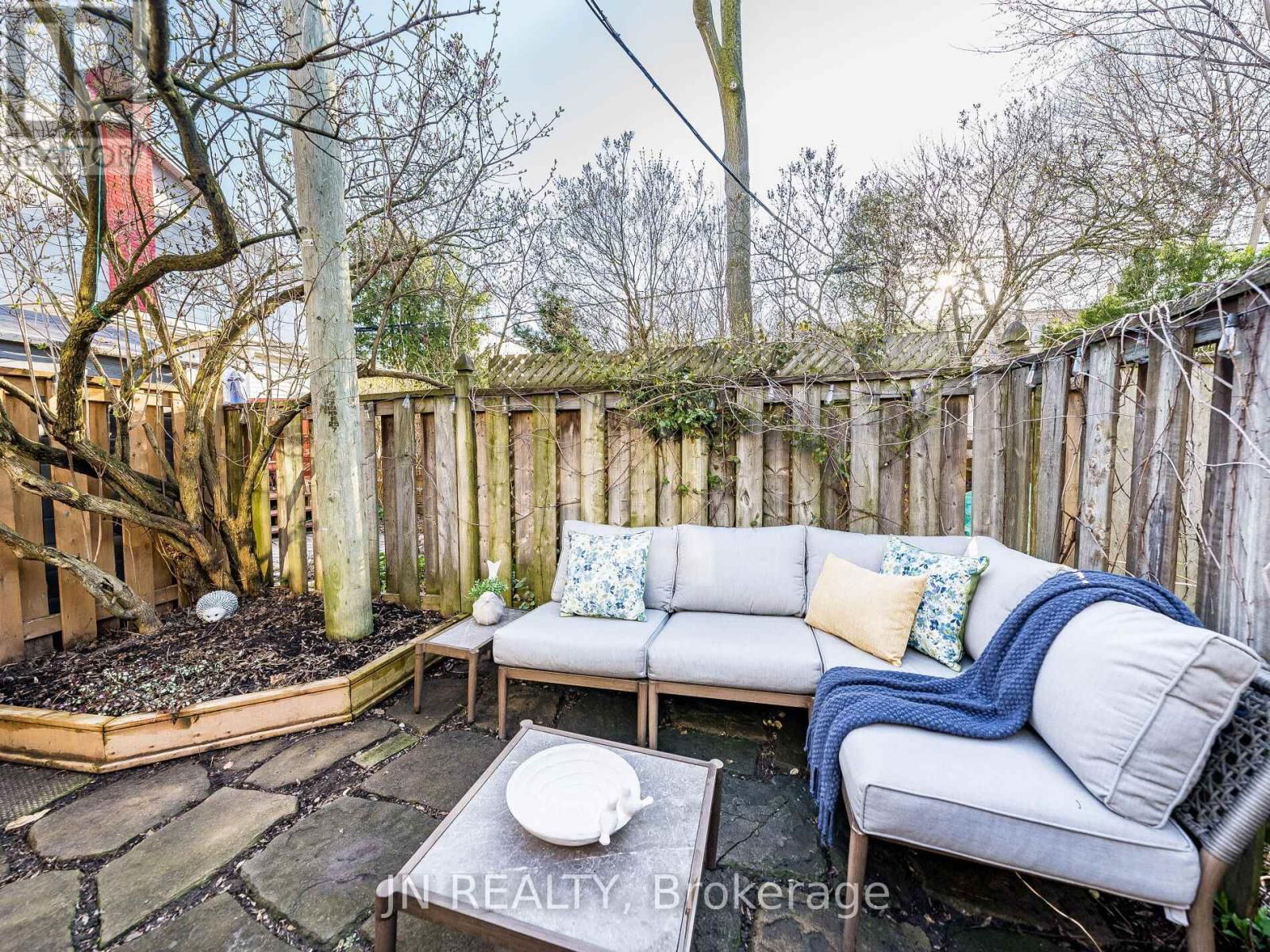 10 ROSEHEATH AVENUE Image 43