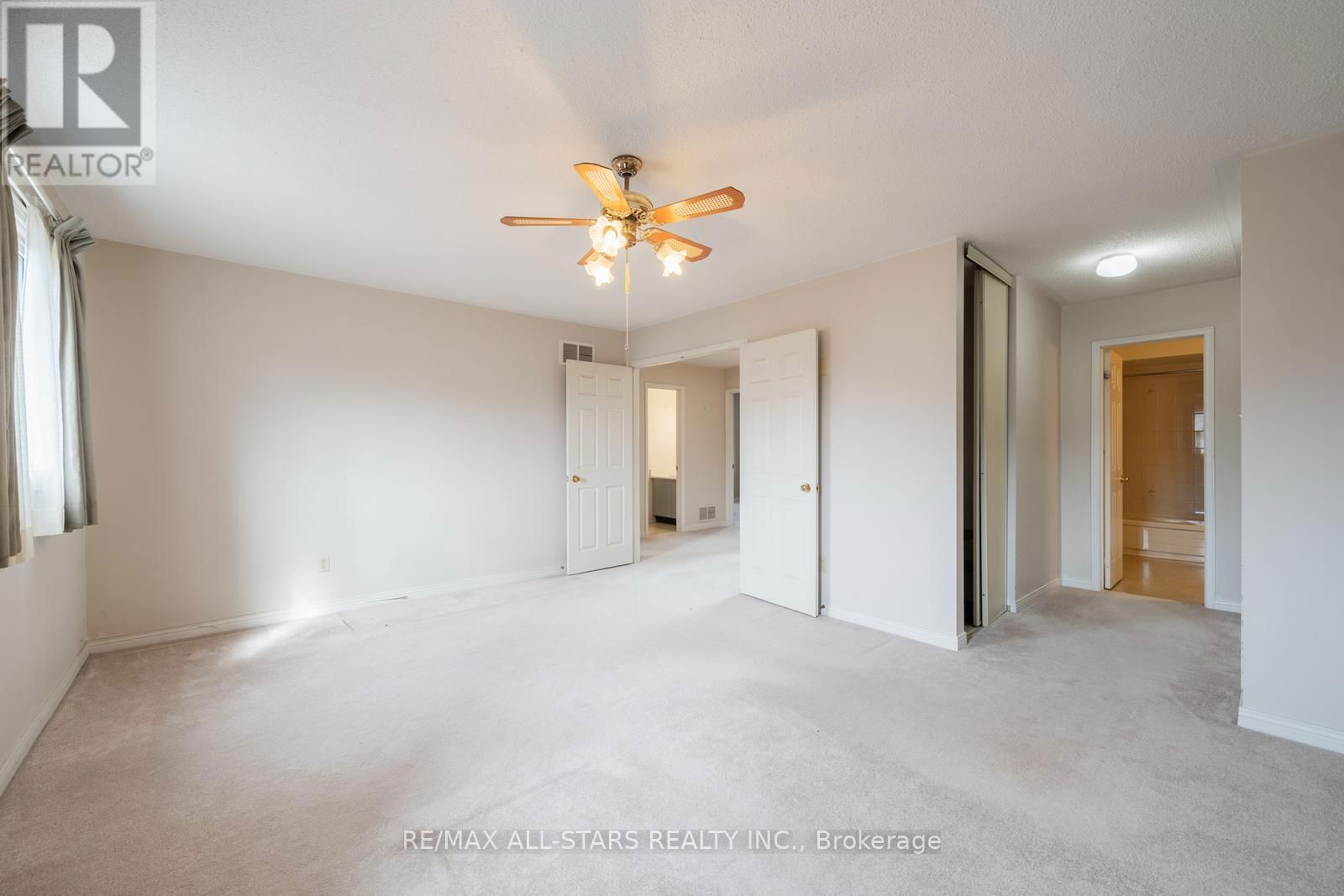 31 BEMERTON COURT Image 16