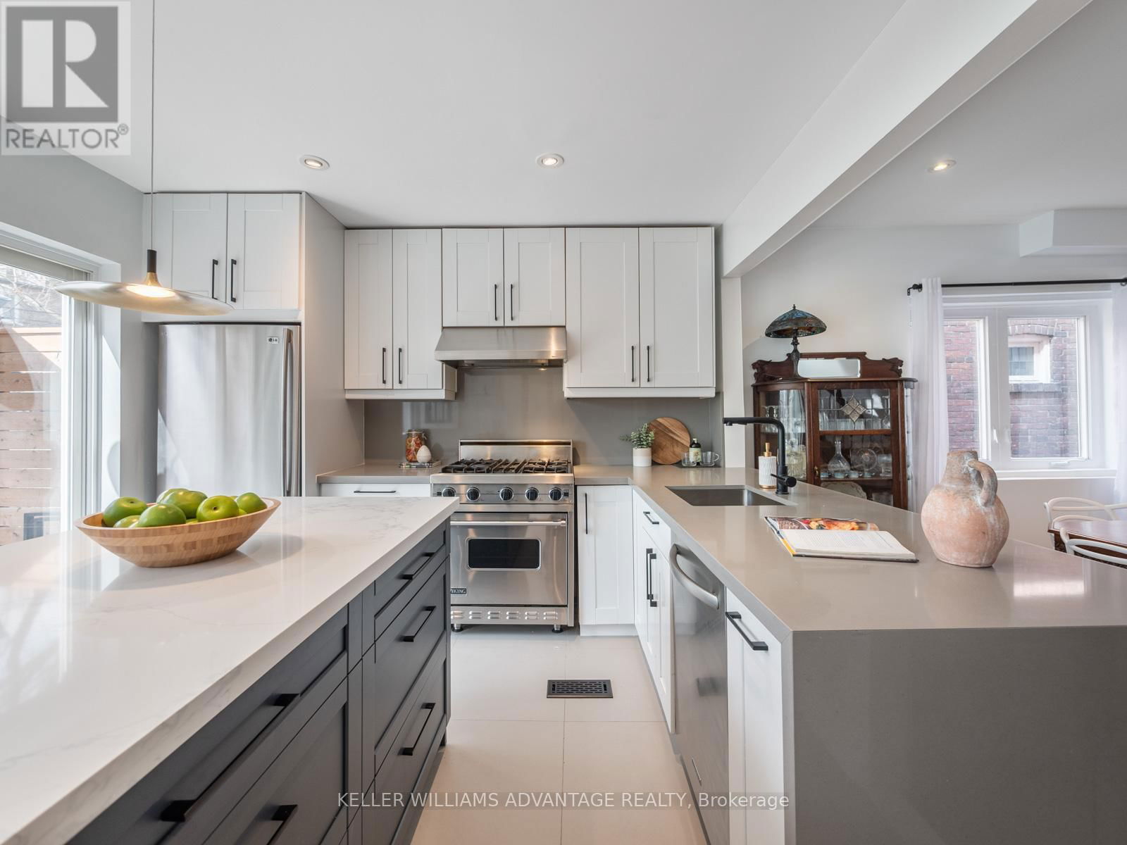 42 NORMANDY BOULEVARD Image 11