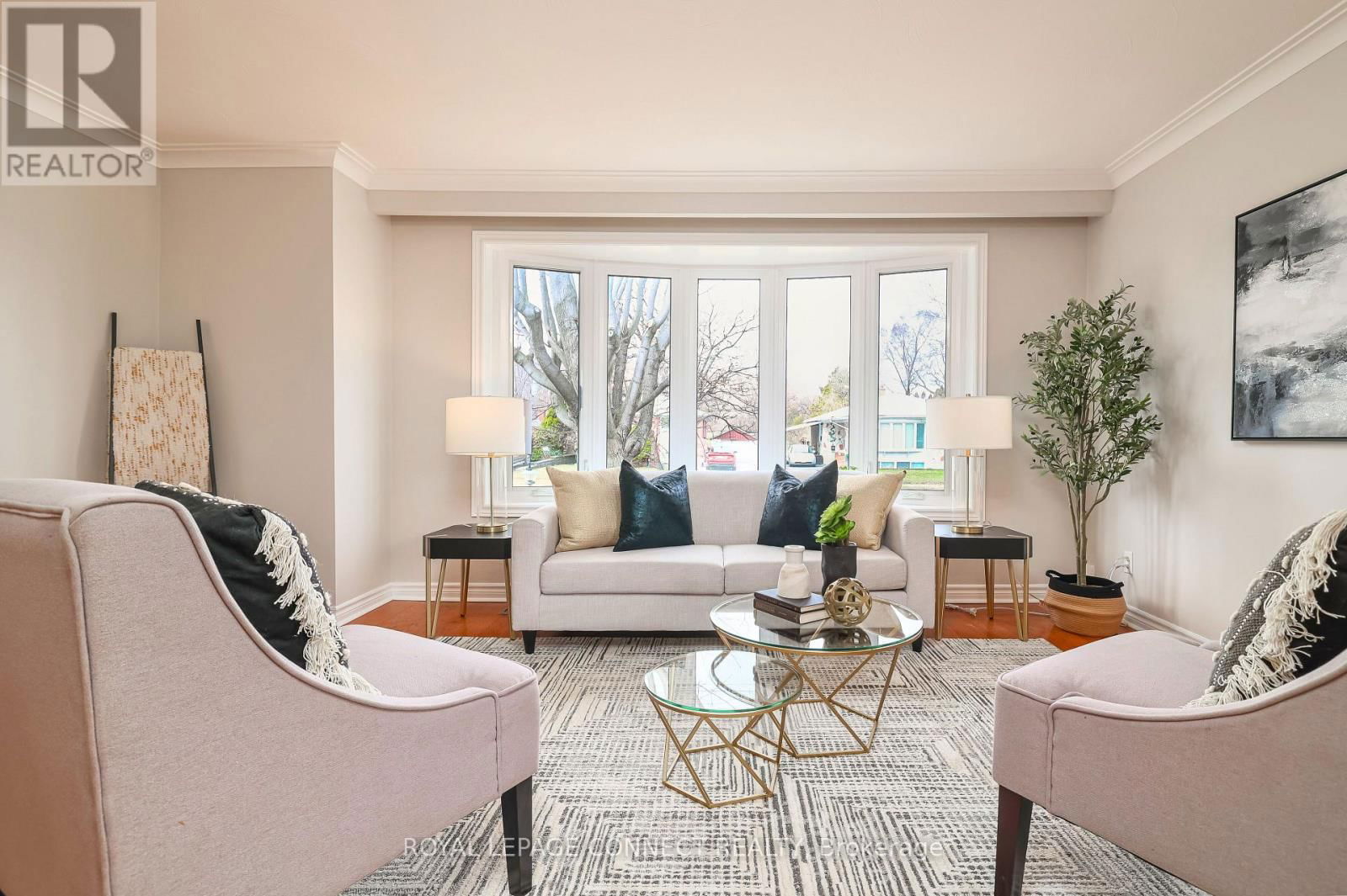 103 FITZGIBBON AVENUE Image 1