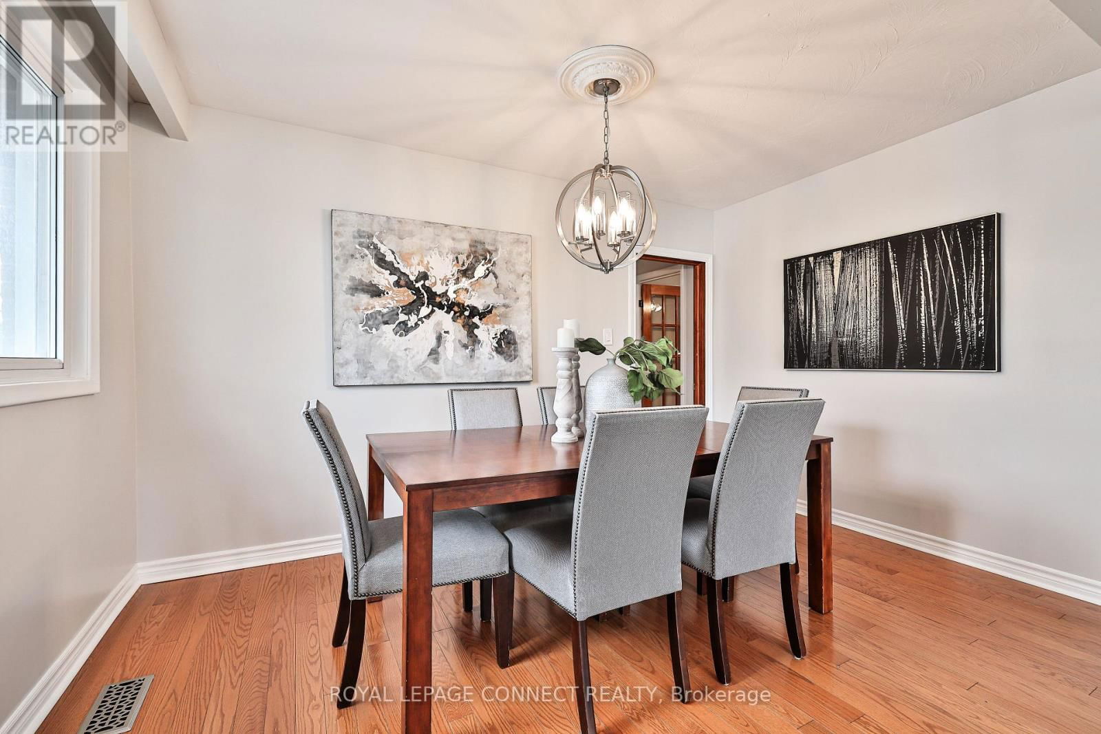 103 FITZGIBBON AVENUE Image 2