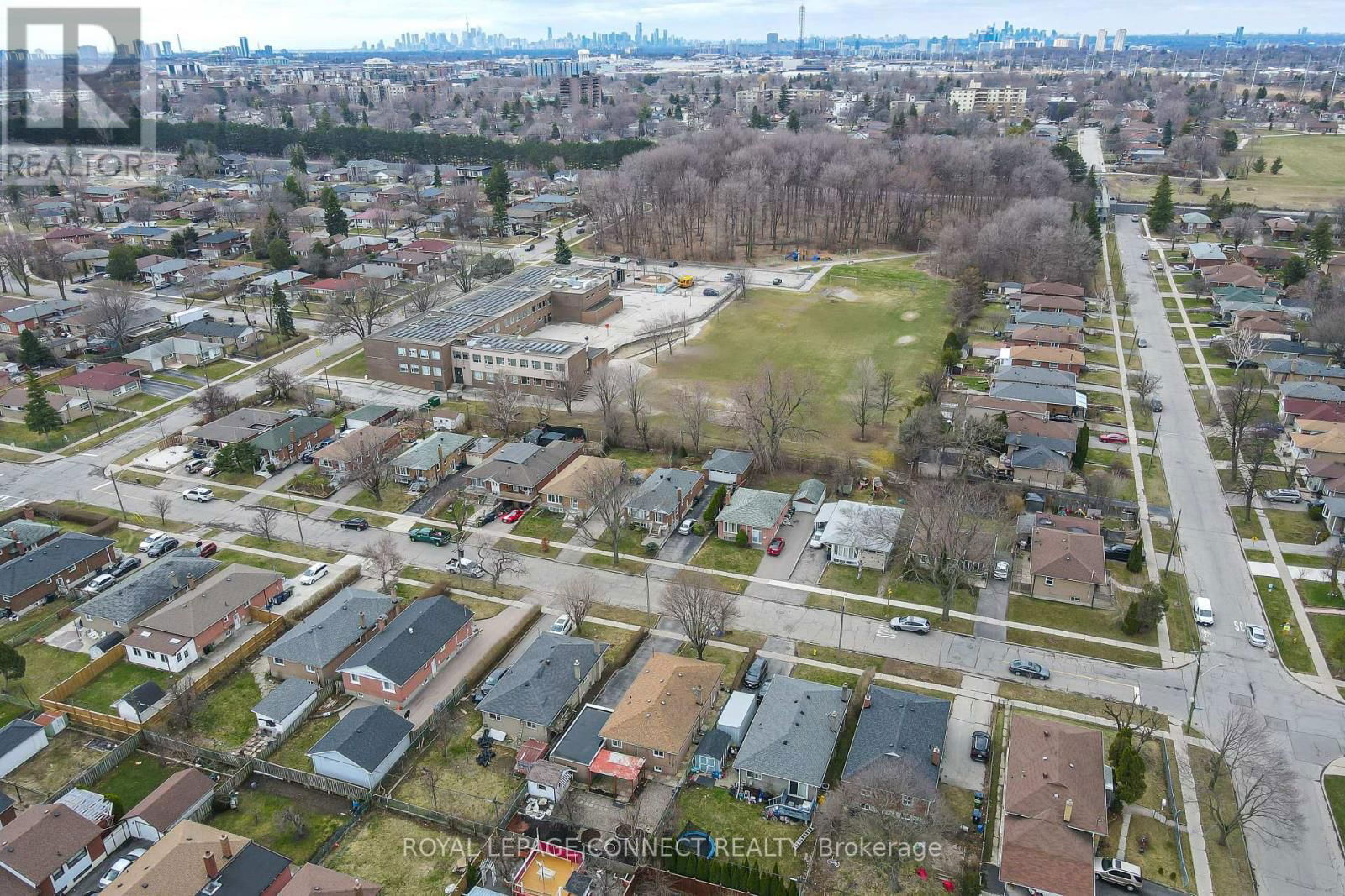 103 FITZGIBBON AVENUE Image 22
