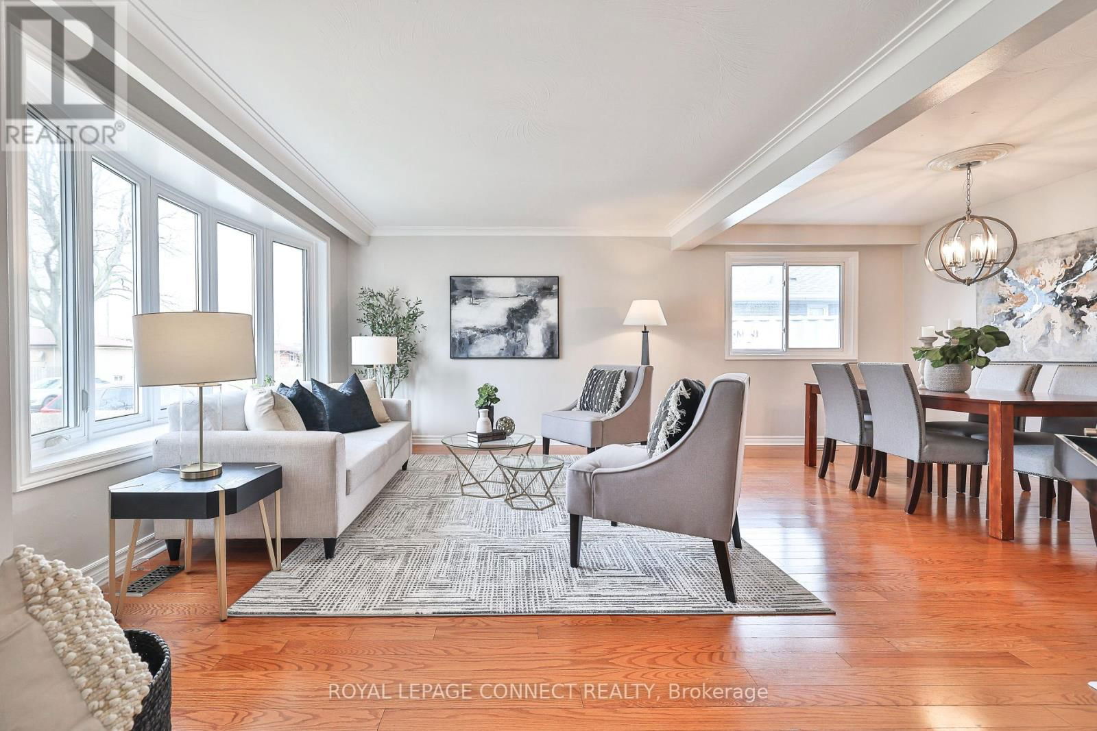 103 FITZGIBBON AVENUE Image 3
