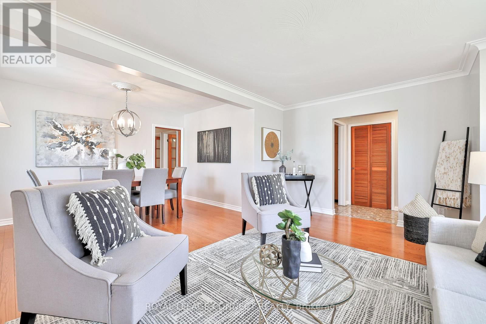 103 FITZGIBBON AVENUE Image 5