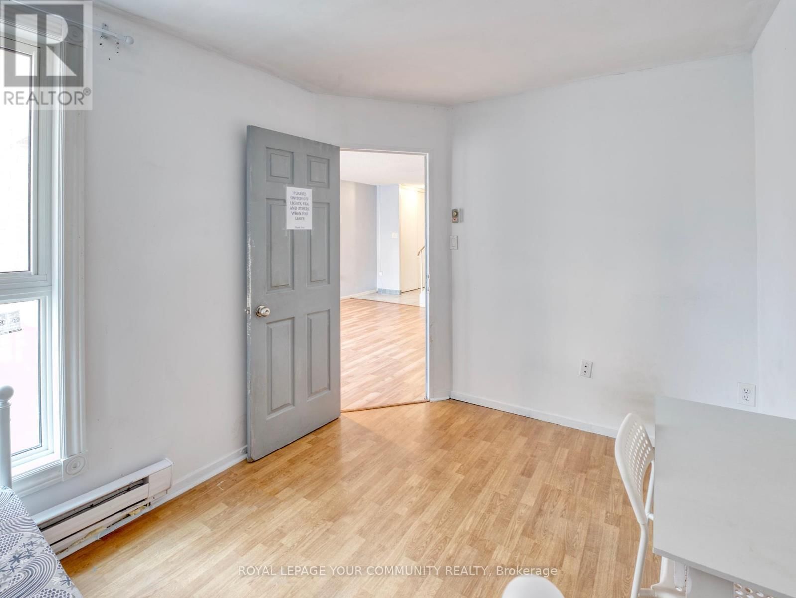 1006 - 100 MORNELLE COURT Image 23