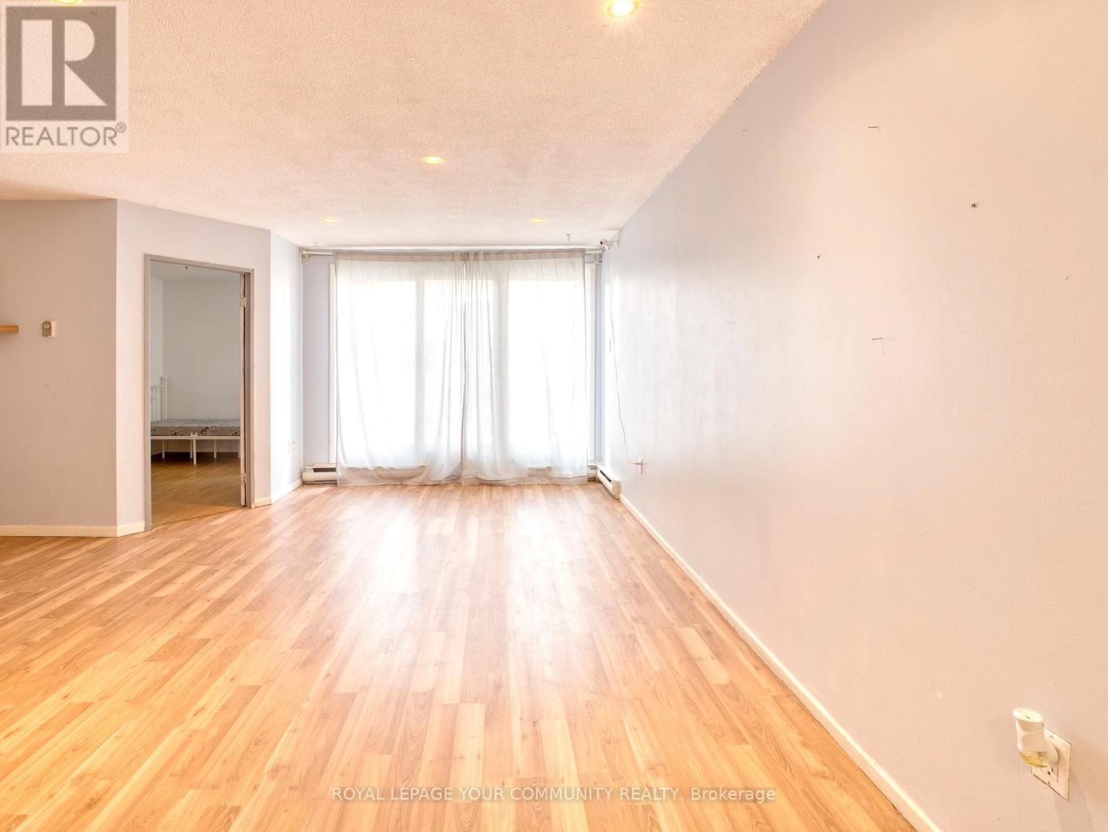 1006 - 100 MORNELLE COURT Image 30