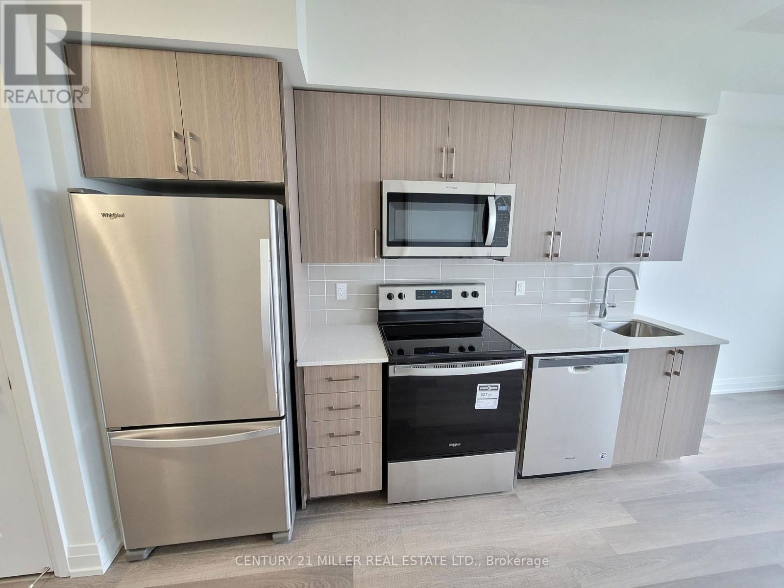 1511 - 3121 SHEPPARD AVENUE Image 19