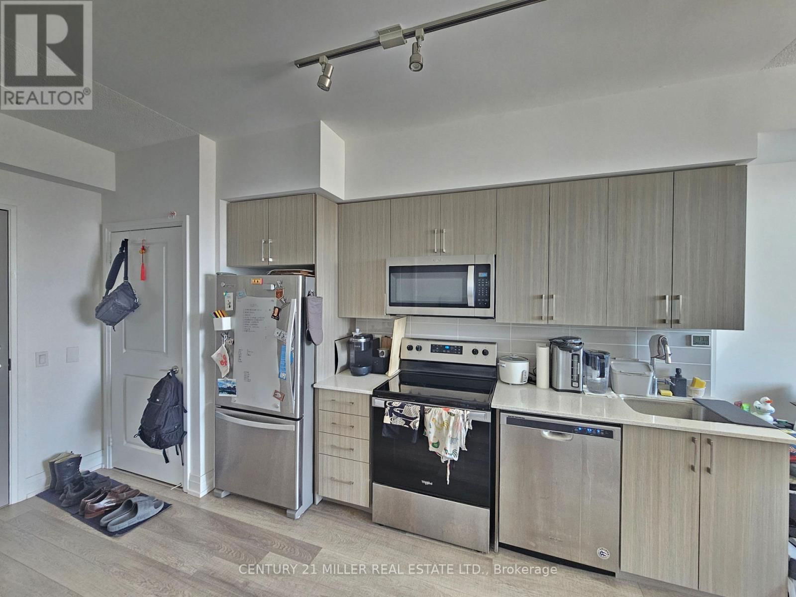 1511 - 3121 SHEPPARD AVENUE Image 6
