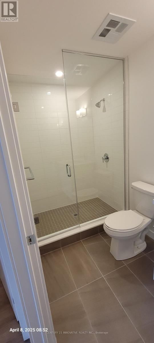 412 - 55 CLARINGTON BOULEVARD Image 12