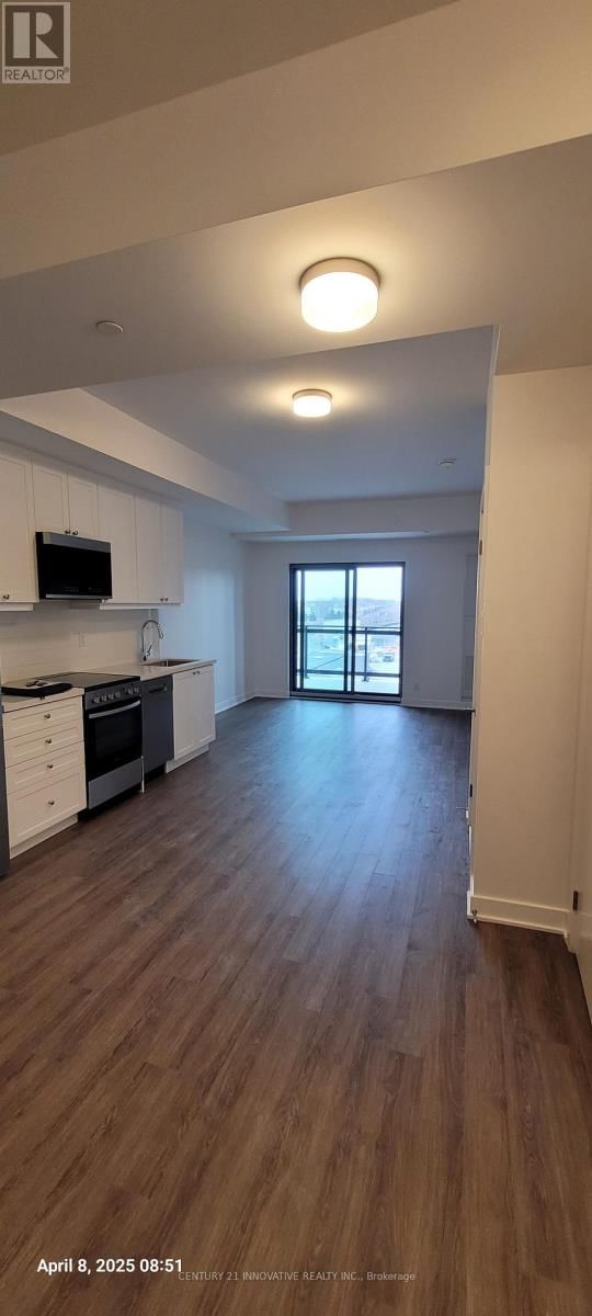 412 - 55 CLARINGTON BOULEVARD Image 4