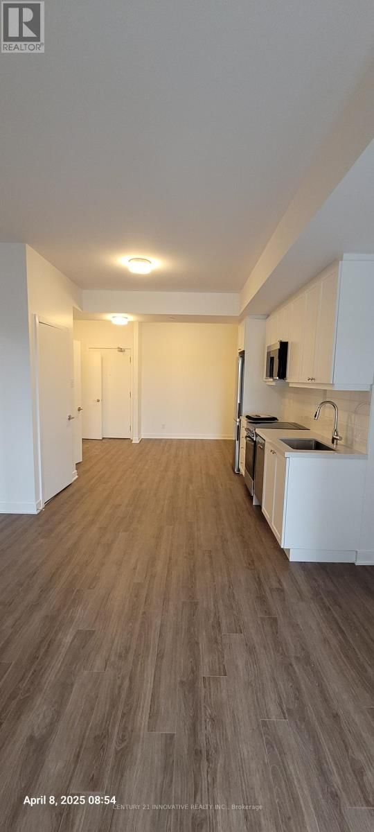 412 - 55 CLARINGTON BOULEVARD Image 5