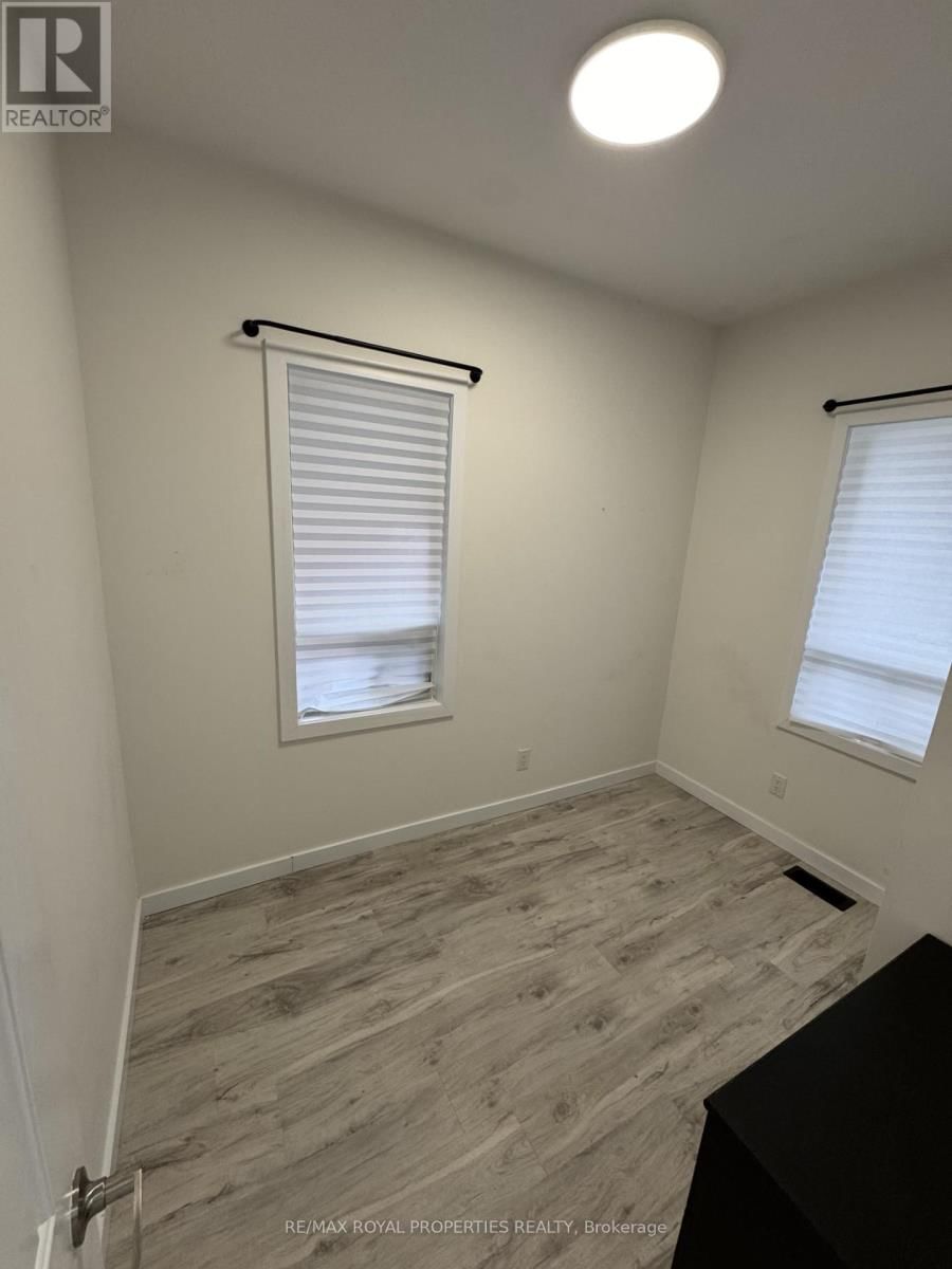 1 - 305 BLOOR STREET EAST Image 3
