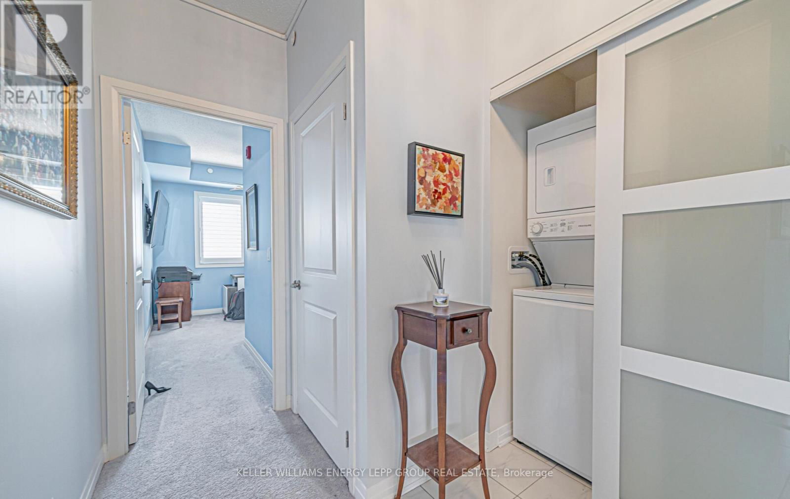 312 - 70 SHIPWAY AVENUE Image 25