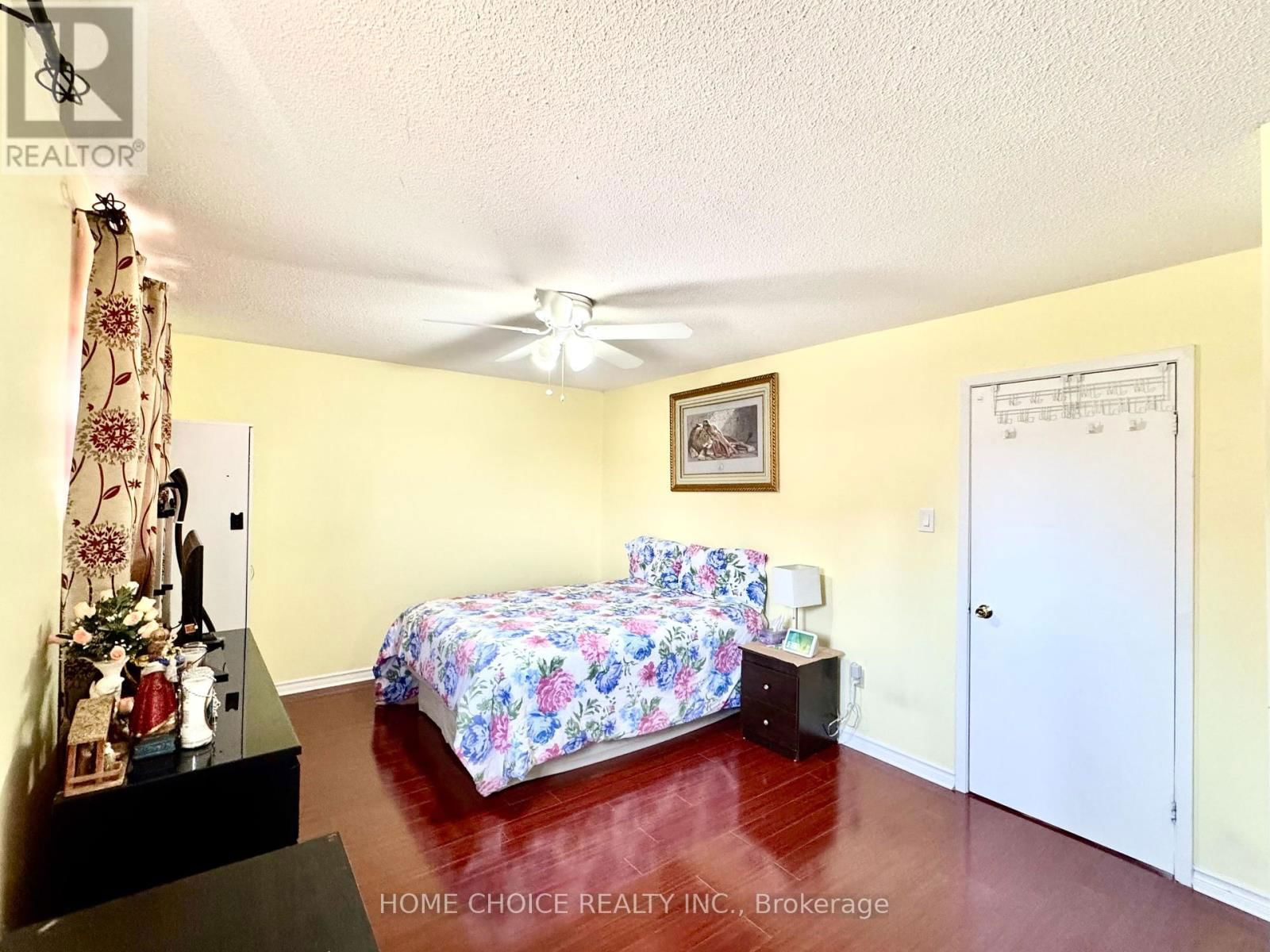 43 - 30 DUNDALK DRIVE Image 19