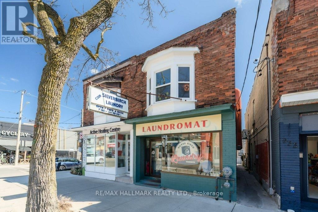 935 KINGSTON ROAD Image 16