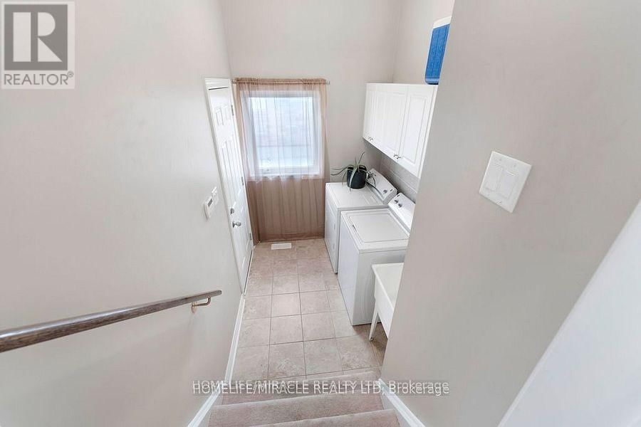 1268 SALMERS DRIVE Image 18