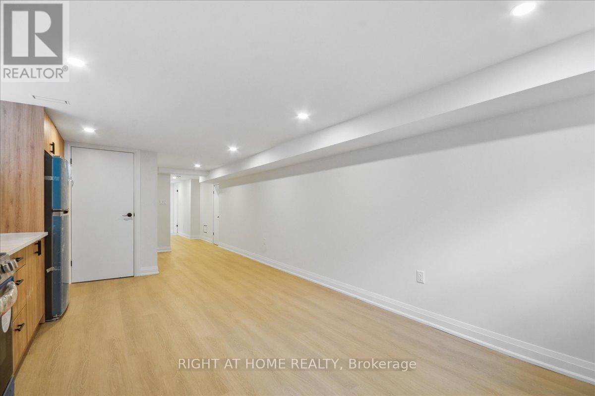 Lower - 131 KENILWORTH AVENUE Image 20