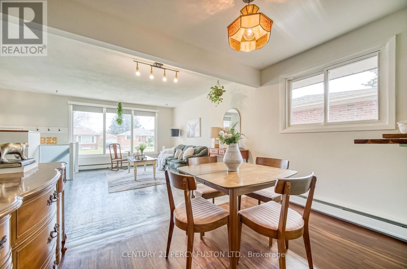 116 BYNG AVENUE Image 17